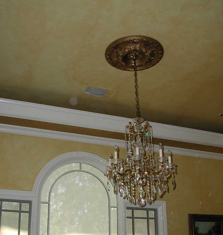 Large Crown