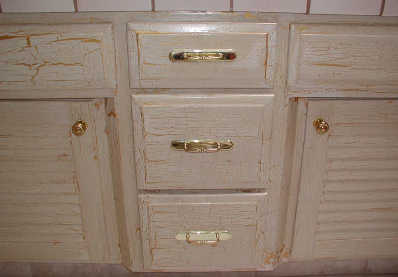 Antigued Crackle FInish