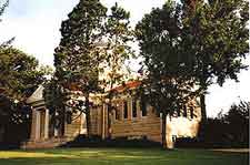 Anderson Memorial Library