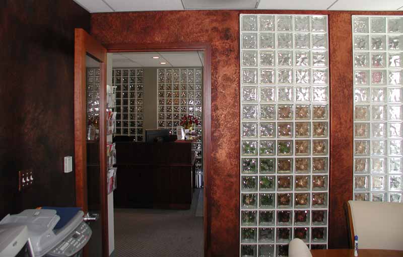 Lusterstone with Glass Blocks
